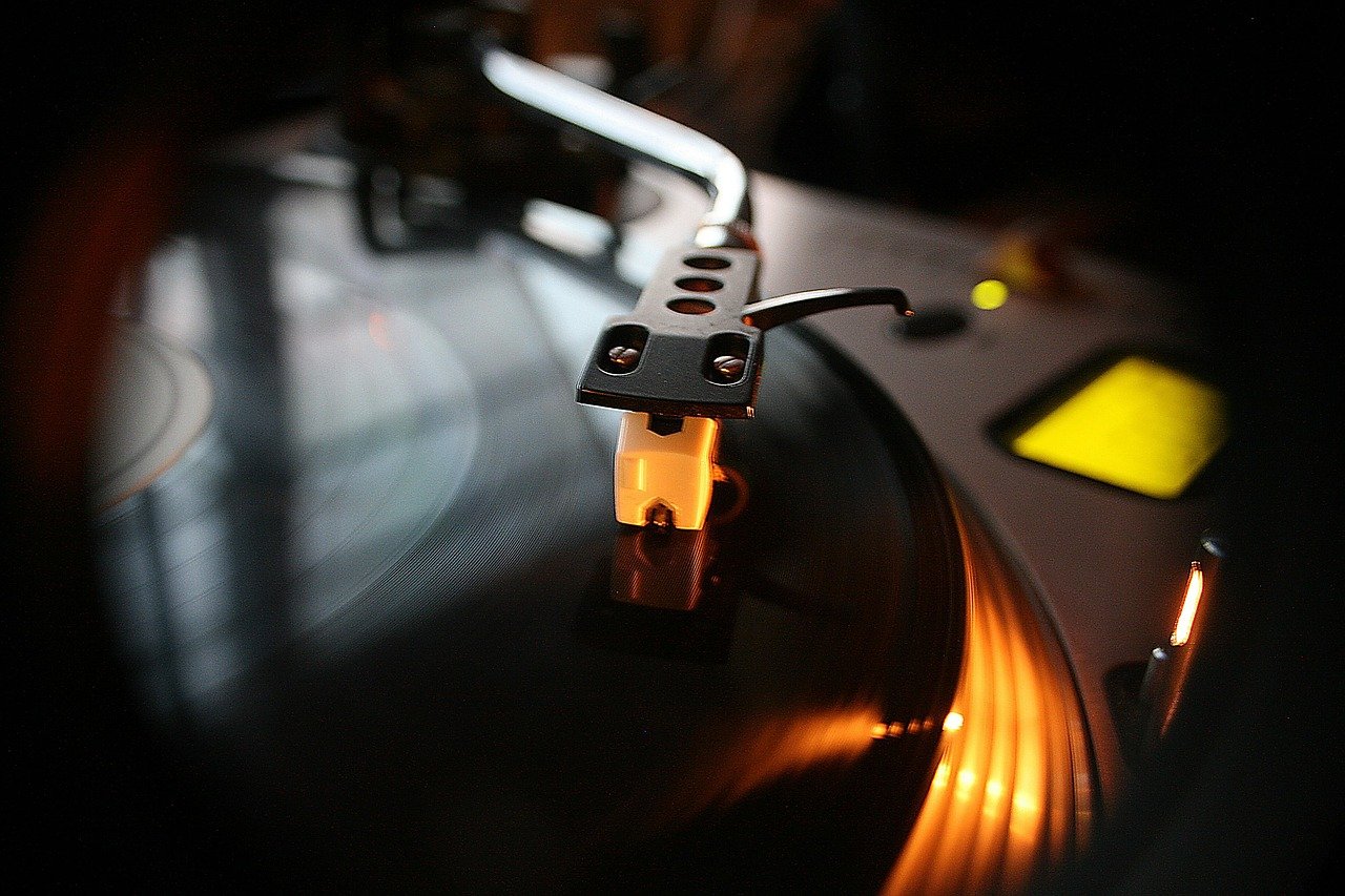 dj, vinyl, music, turntable, audio, record, sound, retro, vintage, party, disco, stereo, nightclub, black music, black party, black vintage, black retro, vinyl, vinyl, music, music, music, music, turntable, sound, party, party, party, party, party, disco, disco, disco